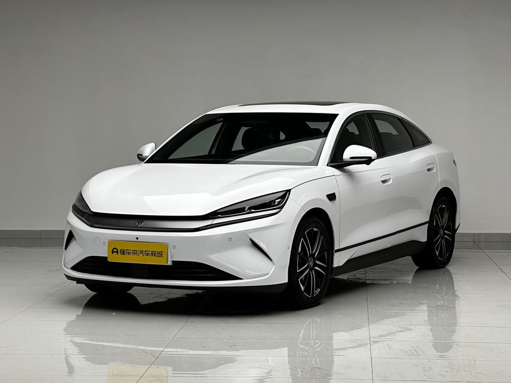 BYD Qin L EV 2025 — фото автомобиля 1