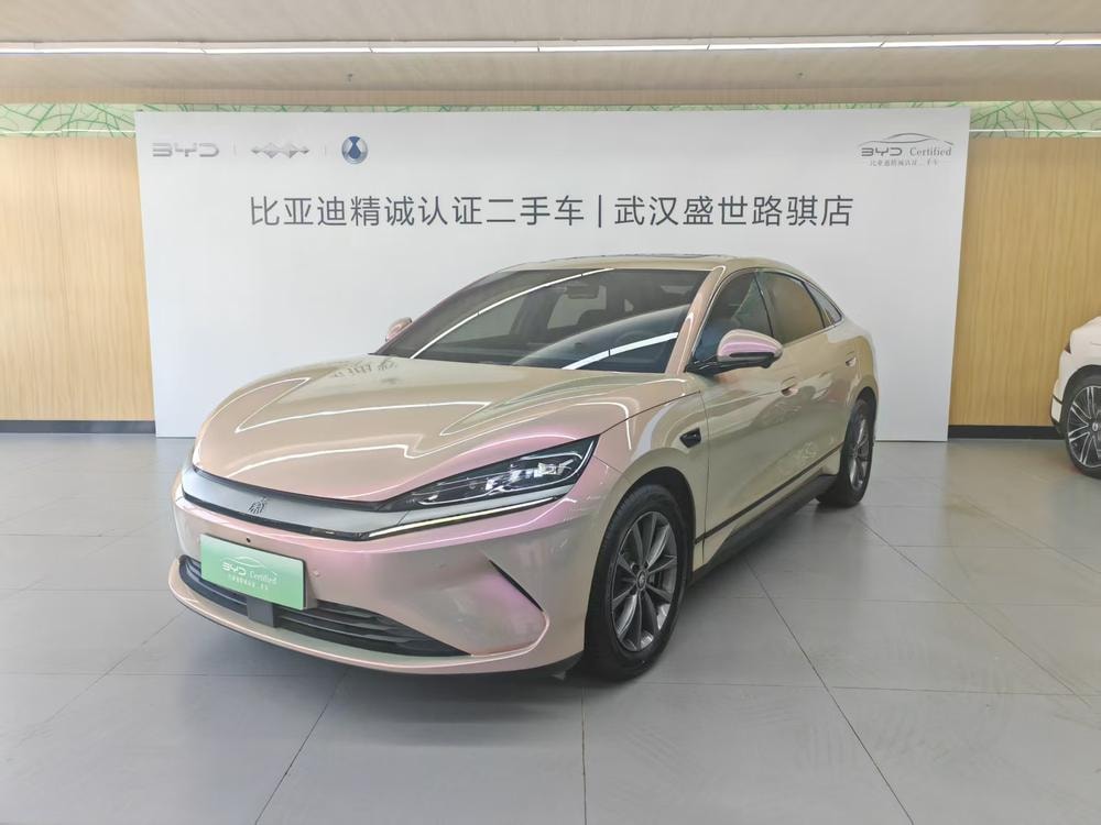 BYD Qin L EV 2025 — фото автомобиля 1