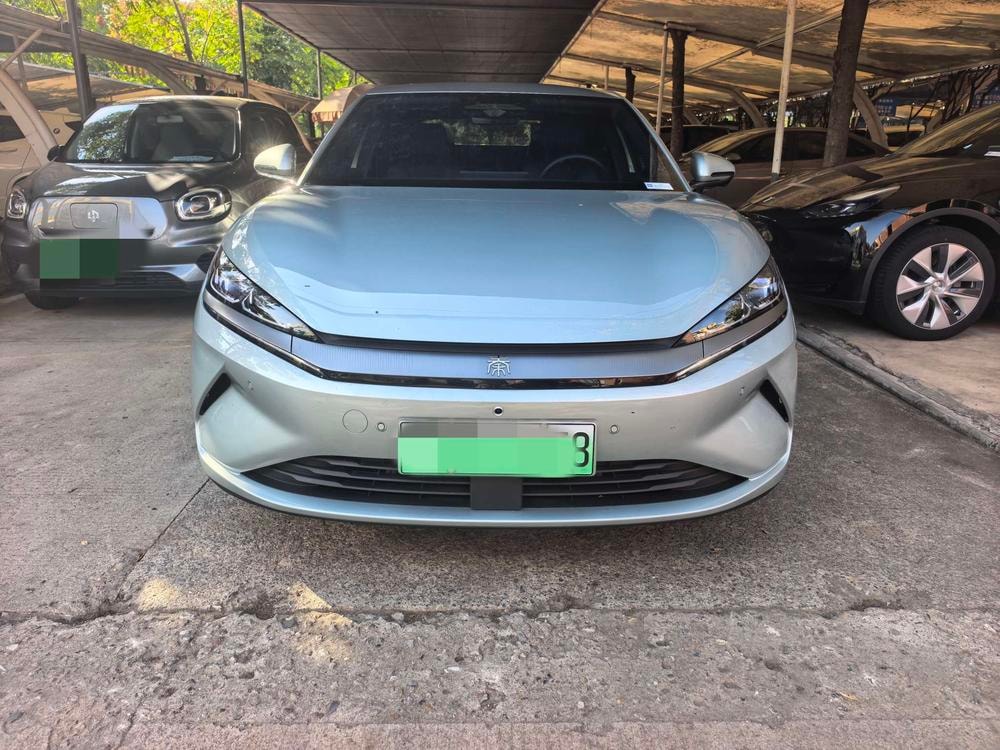BYD Qin L EV 2025 — фото автомобиля 1