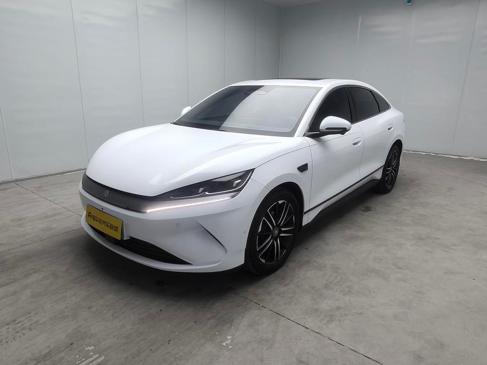 BYD Qin L EV 2025 — фото автомобиля