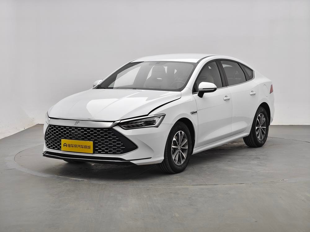 BYD Qin PLUS DM 2024 — фото автомобиля