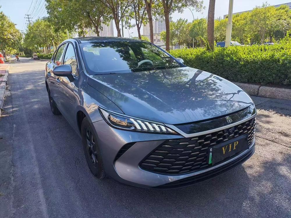 BYD Qin PLUS DM 2025 — фото автомобиля
