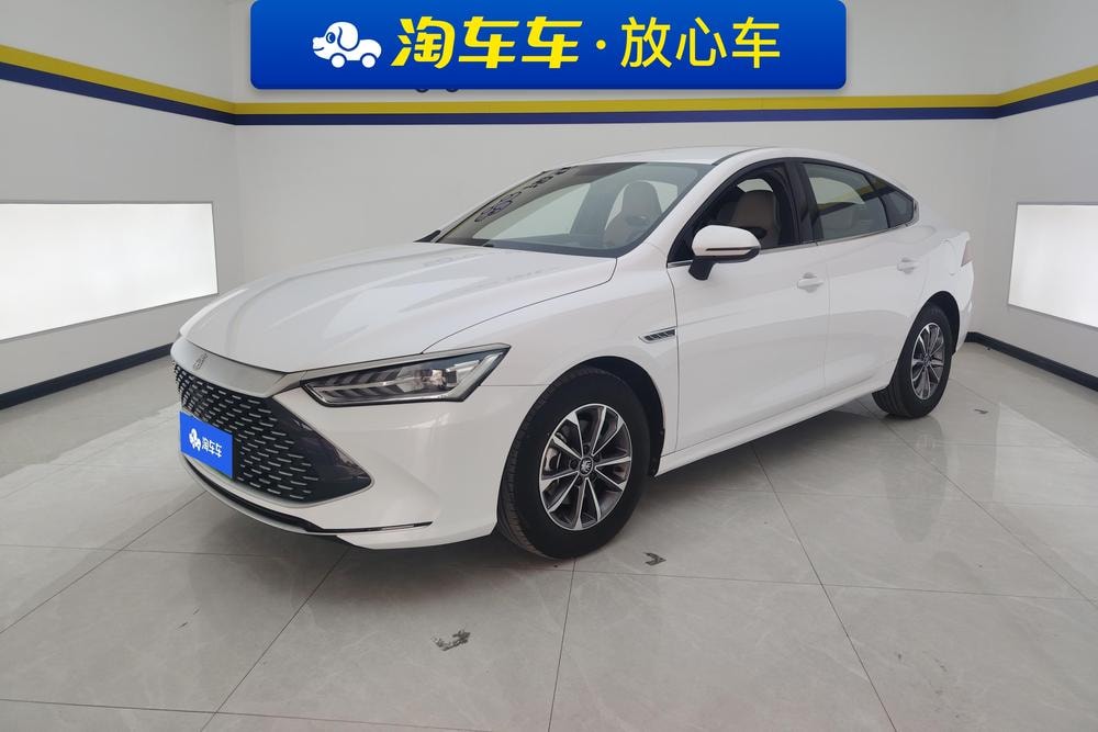BYD Qin PLUS DM 2024 — фото автомобиля
