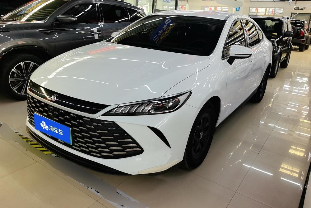 BYD Qin PLUS DM 2025 — фото автомобиля