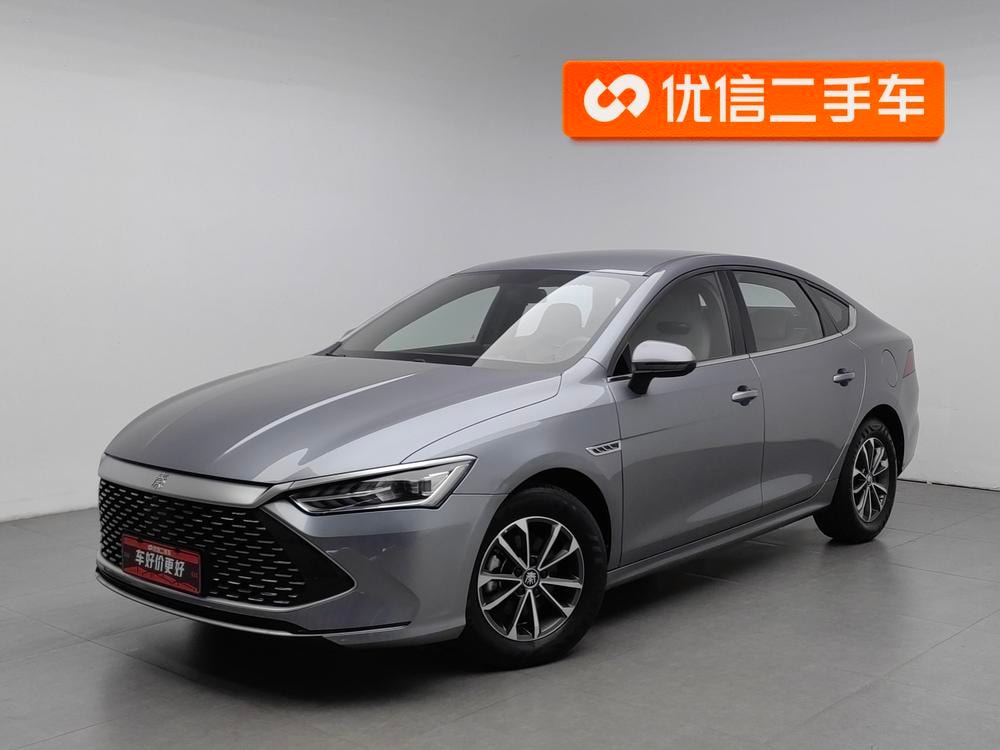 BYD Qin PLUS DM 2023 — фото автомобиля