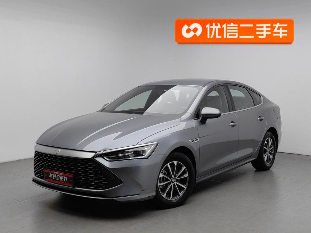 BYD Qin PLUS DM 2023 — фото автомобиля