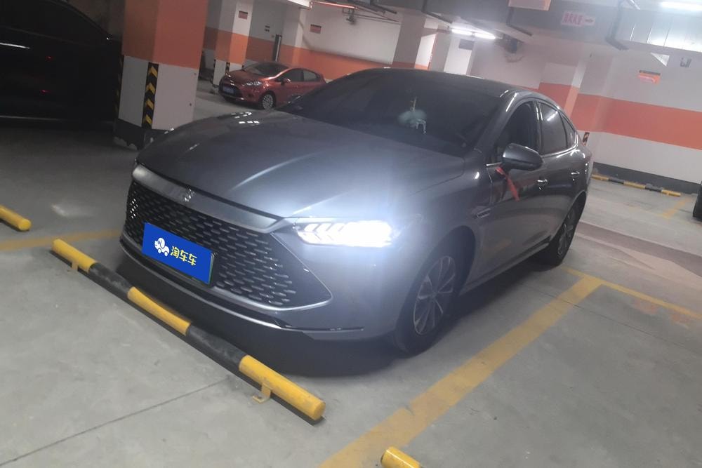 BYD Qin PLUS DM 2024 — фото автомобиля 1
