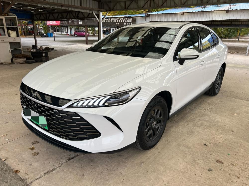 BYD Qin PLUS DM 2026 — фото автомобиля