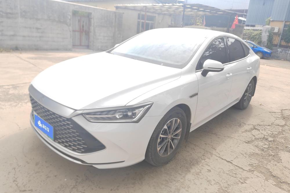 BYD Qin PLUS DM 2024 — фото автомобиля