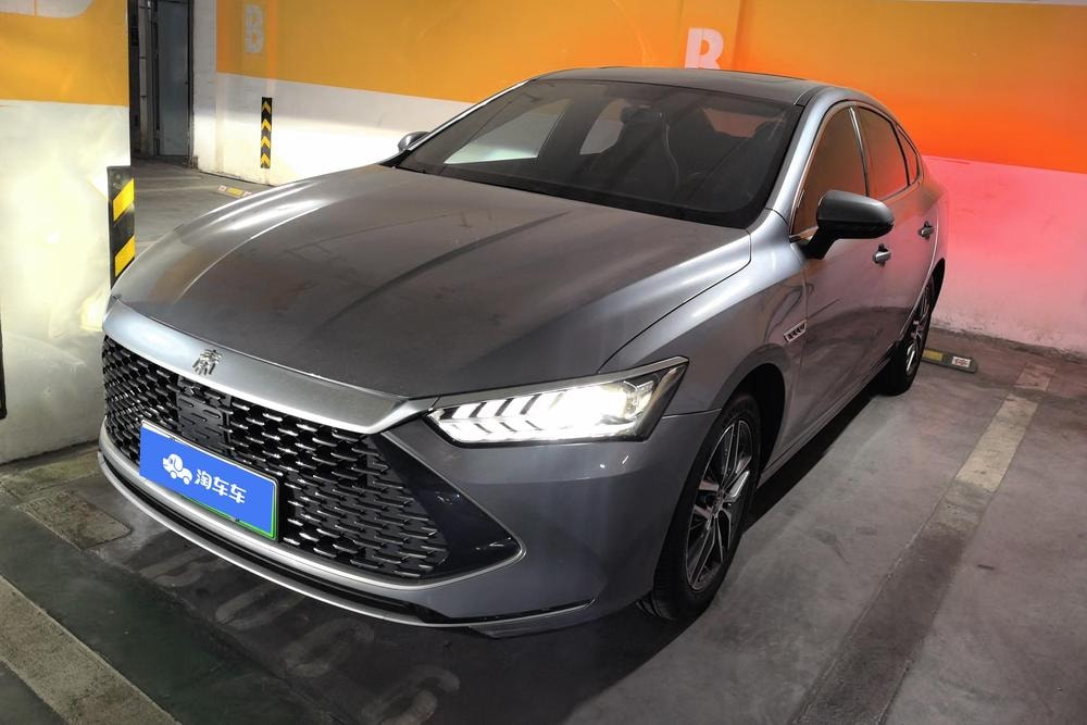 BYD Qin PLUS DM 2021 — фото автомобиля 1