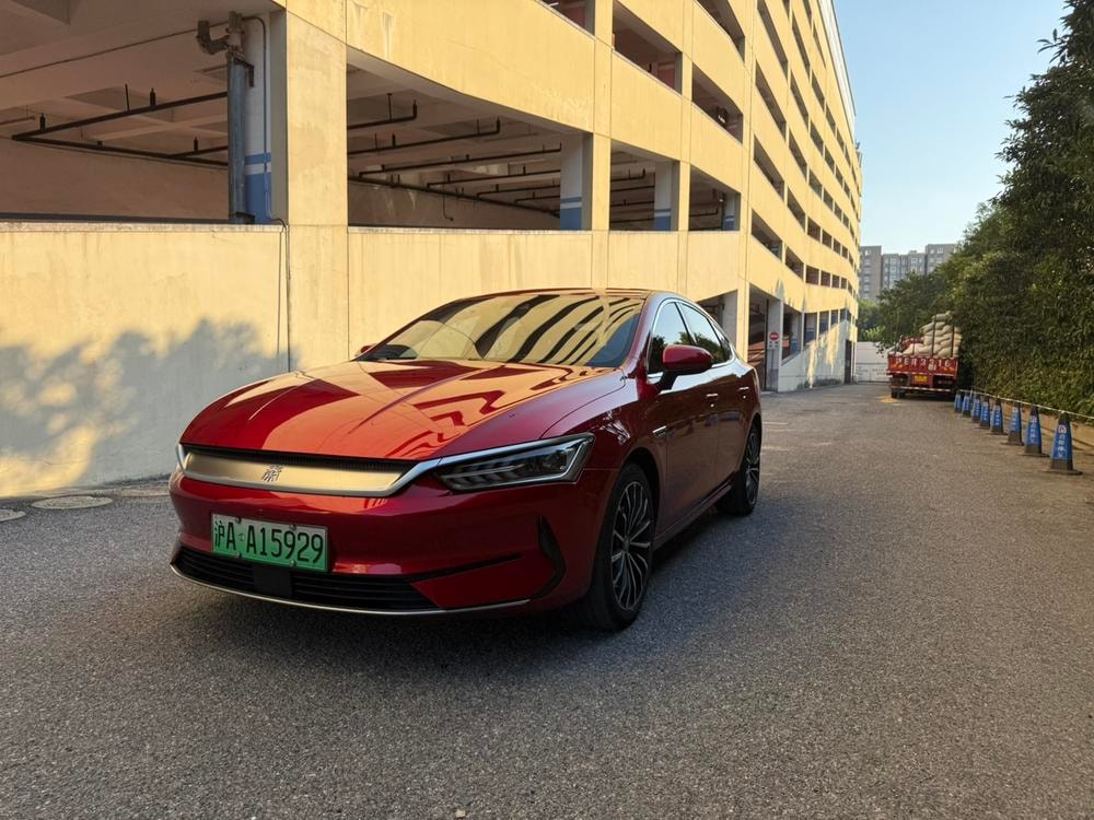 BYD Qin PLUS EV 2021 — фото автомобиля