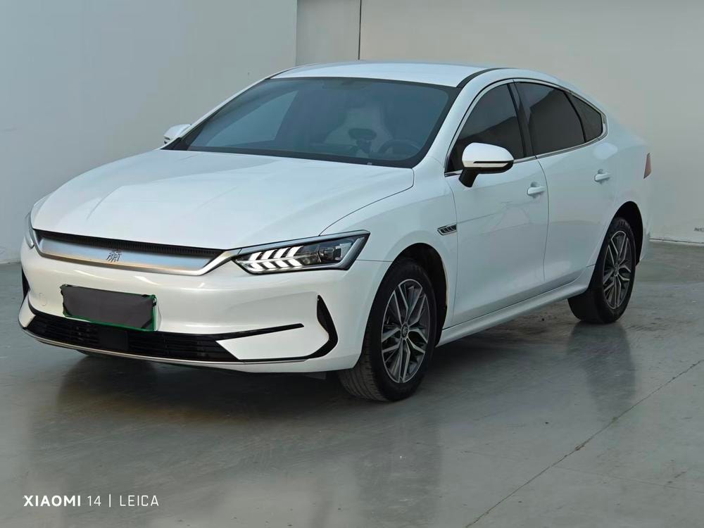 BYD Qin PLUS EV 2024 — фото автомобиля 1