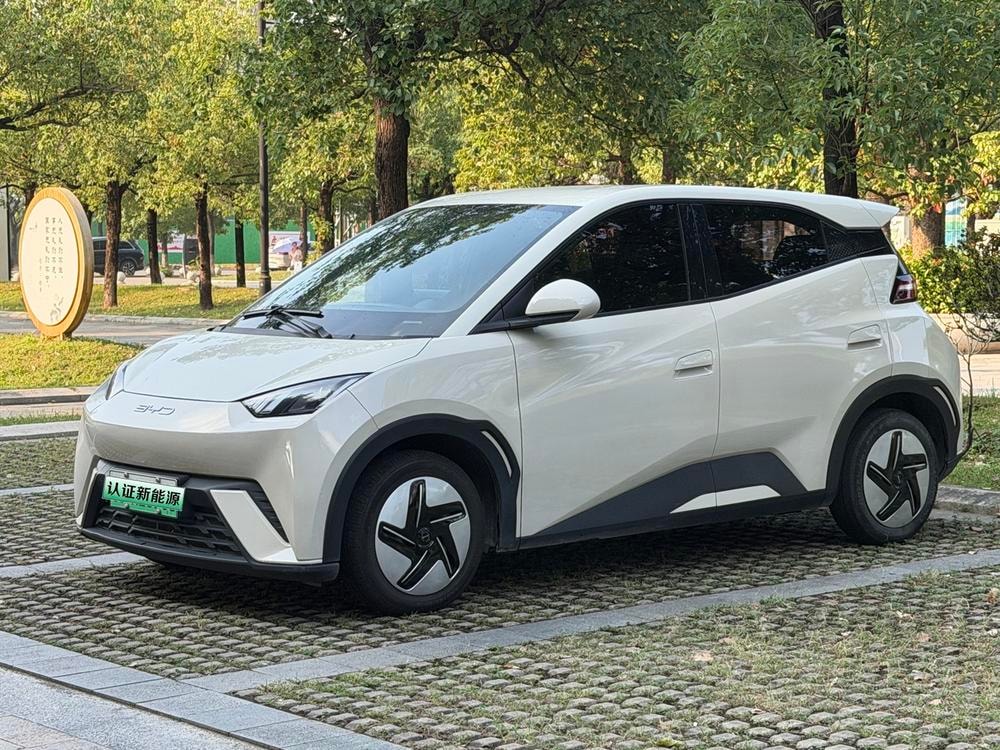 BYD Seagull 2023 — фото автомобиля 1