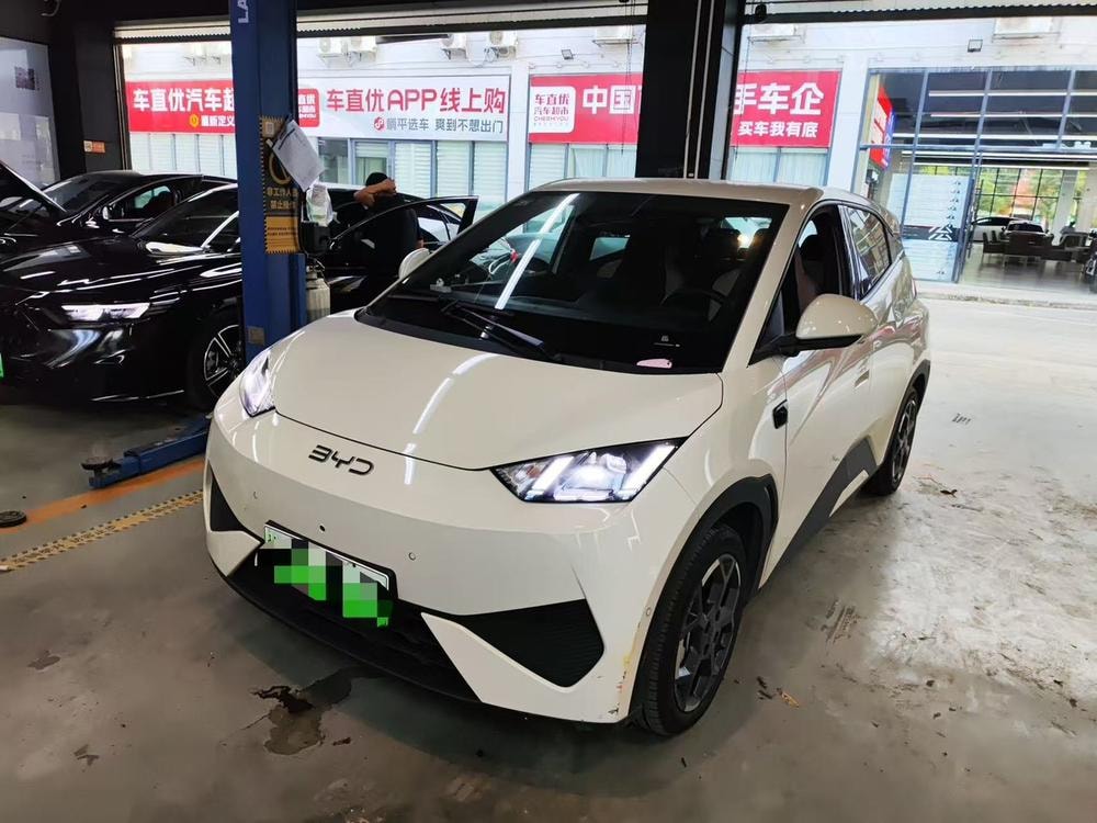 BYD Seagull 2025 — фото автомобиля 1