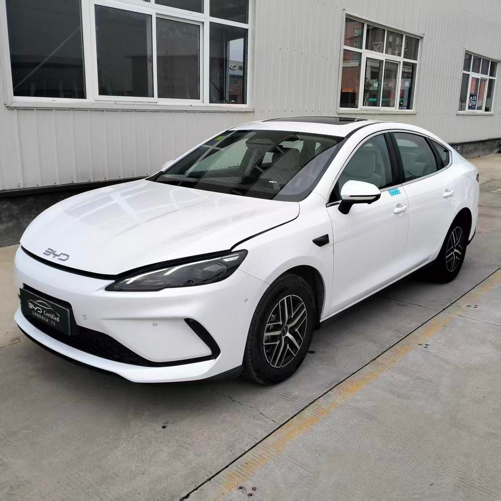 BYD Seal 05 DM 2025 — фото автомобиля