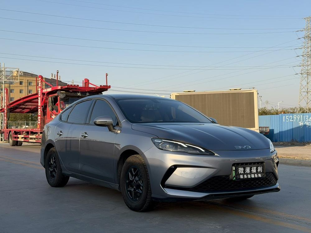 BYD Seal 05 DM 2025 — фото автомобиля