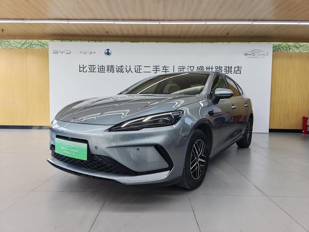 BYD Seal 05 DM 2025 — фото автомобиля