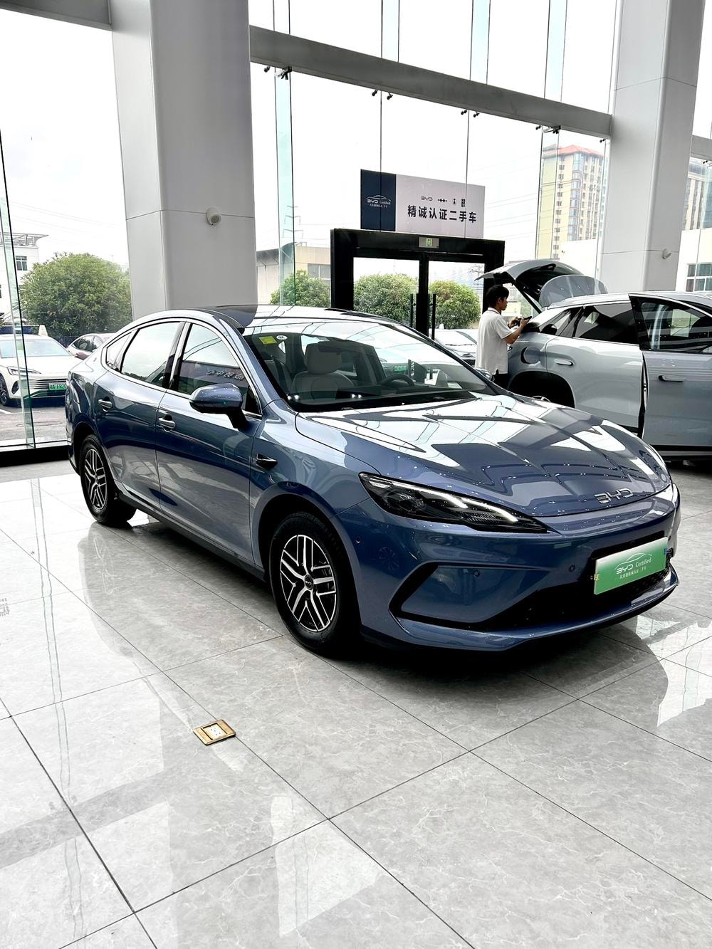 BYD Seal 05 DM 2025 — фото автомобиля