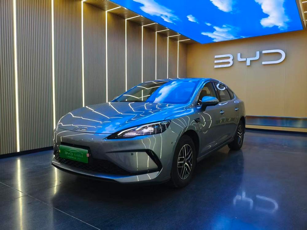 BYD Seal 05 DM 2025 — фото автомобиля