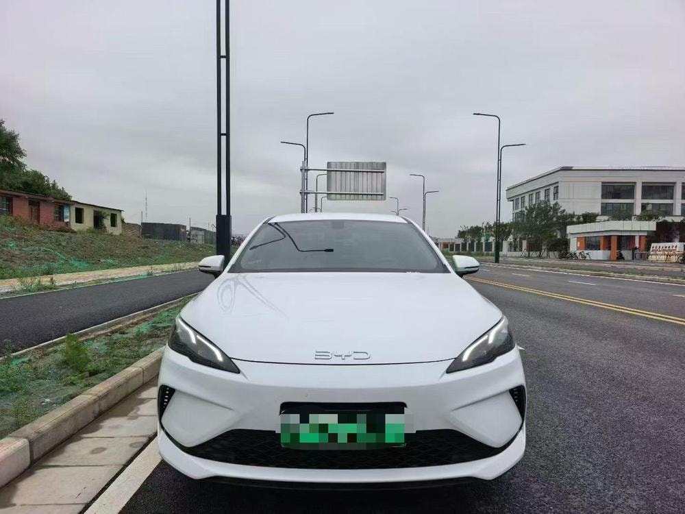 BYD Seal 05 DM 2025 — фото автомобиля