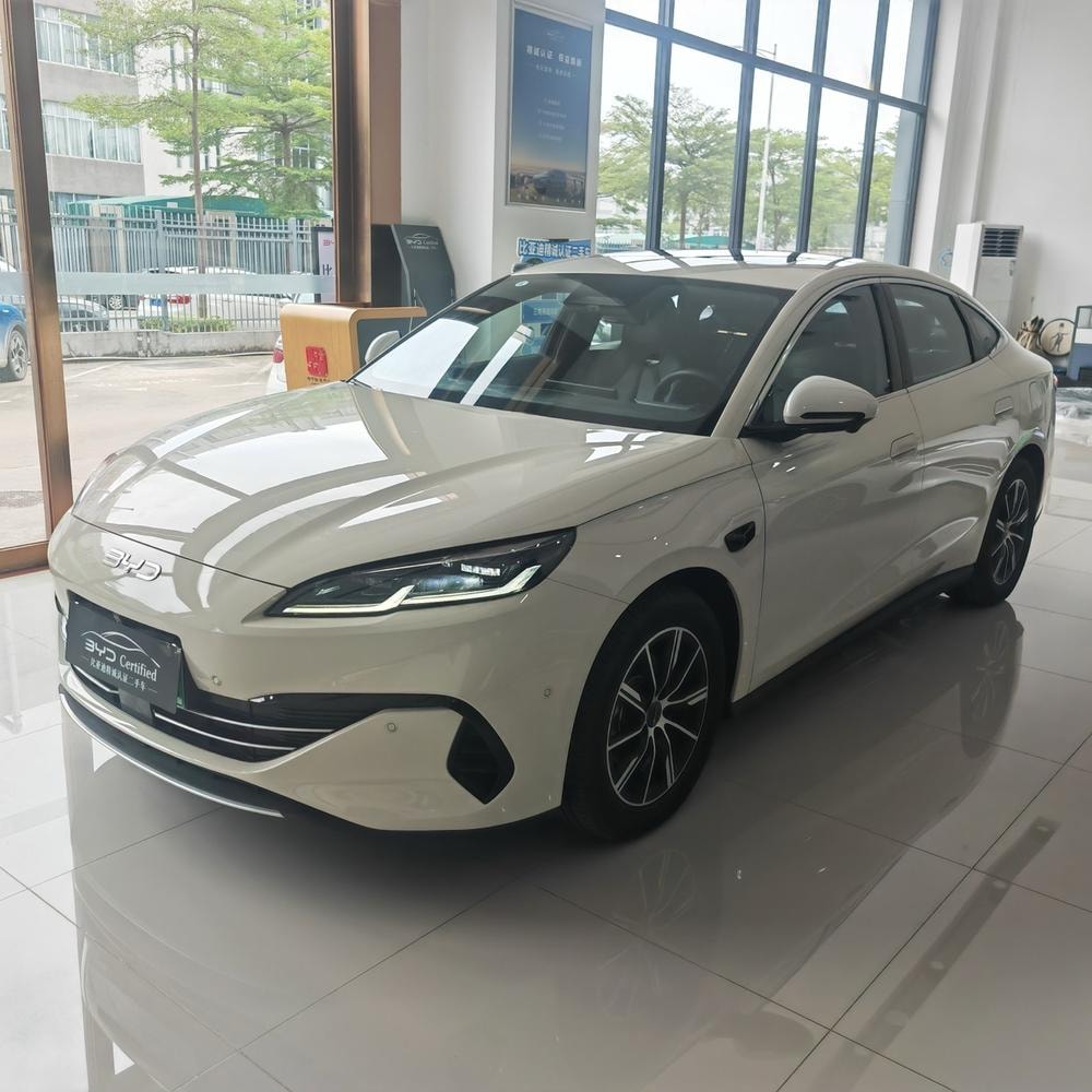 BYD Seal 06 DM 2025 — фото автомобиля 1