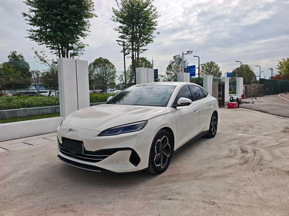 BYD Seal 06 DM 2024 — фото автомобиля 1