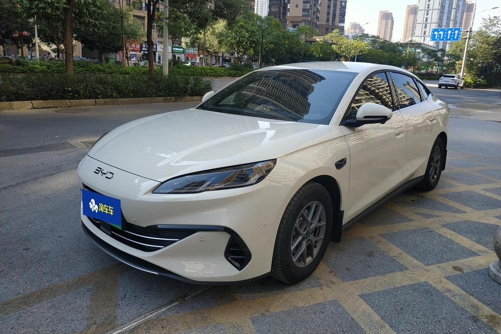 BYD Seal 06 DM 2025 — фото автомобиля 1