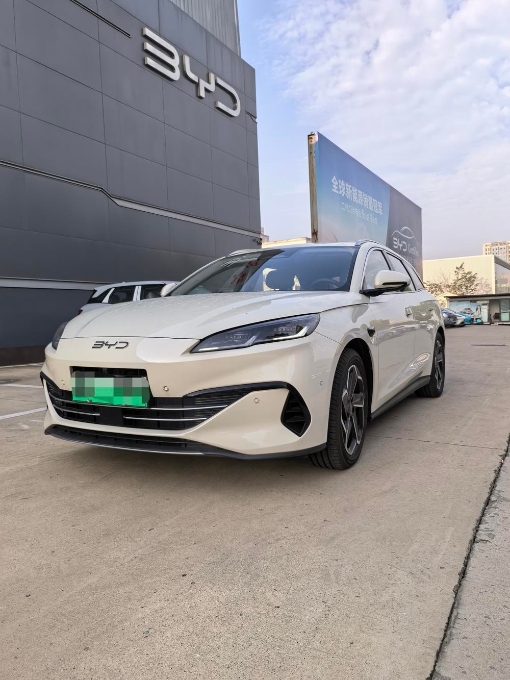 BYD Seal 06 DM Wagon 2025 — фото автомобиля