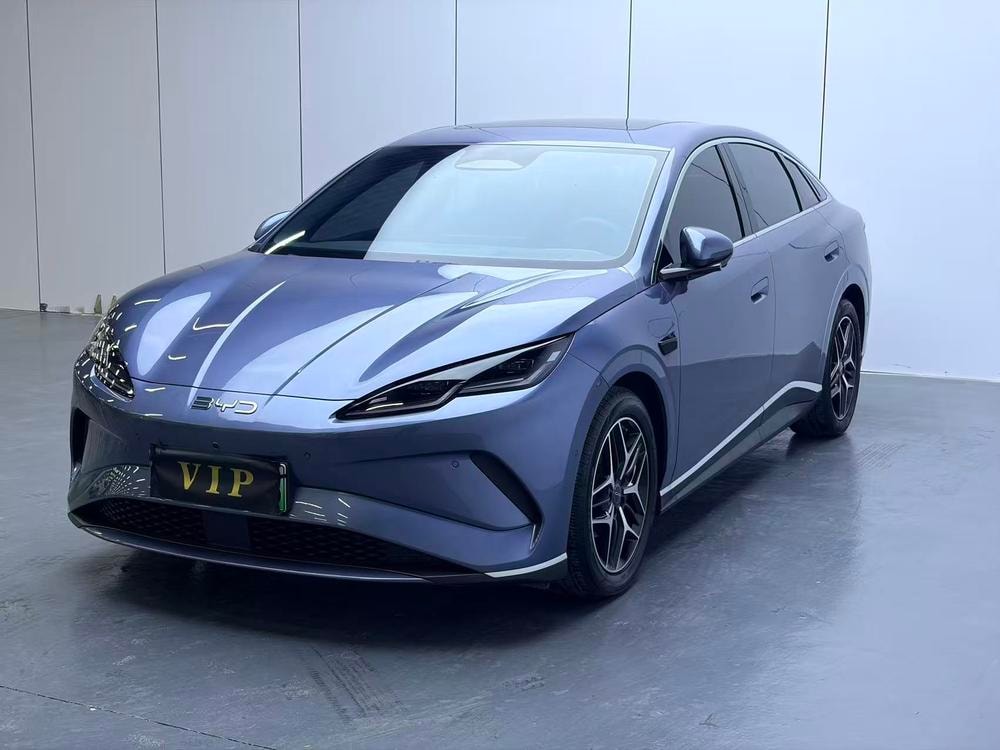 BYD Seal 06 EV 2025 — фото автомобиля 1