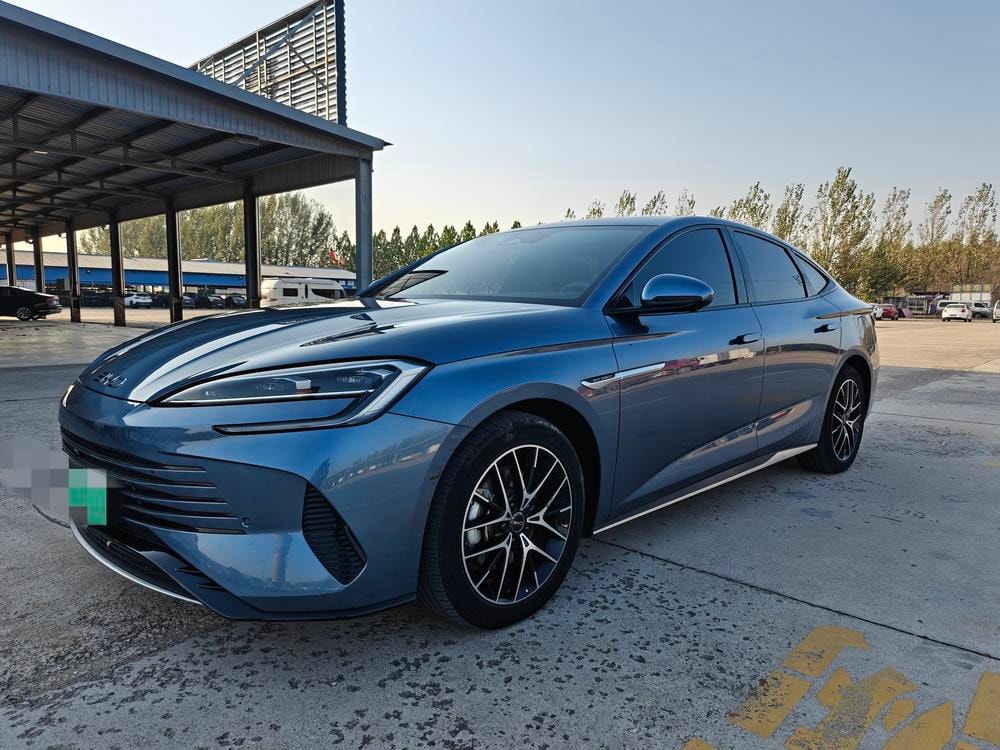 BYD Seal 07 DM 2025 — фото автомобиля 1