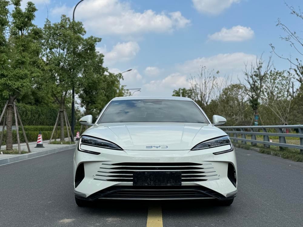 BYD Seal 07 DM 2024 — фото автомобиля