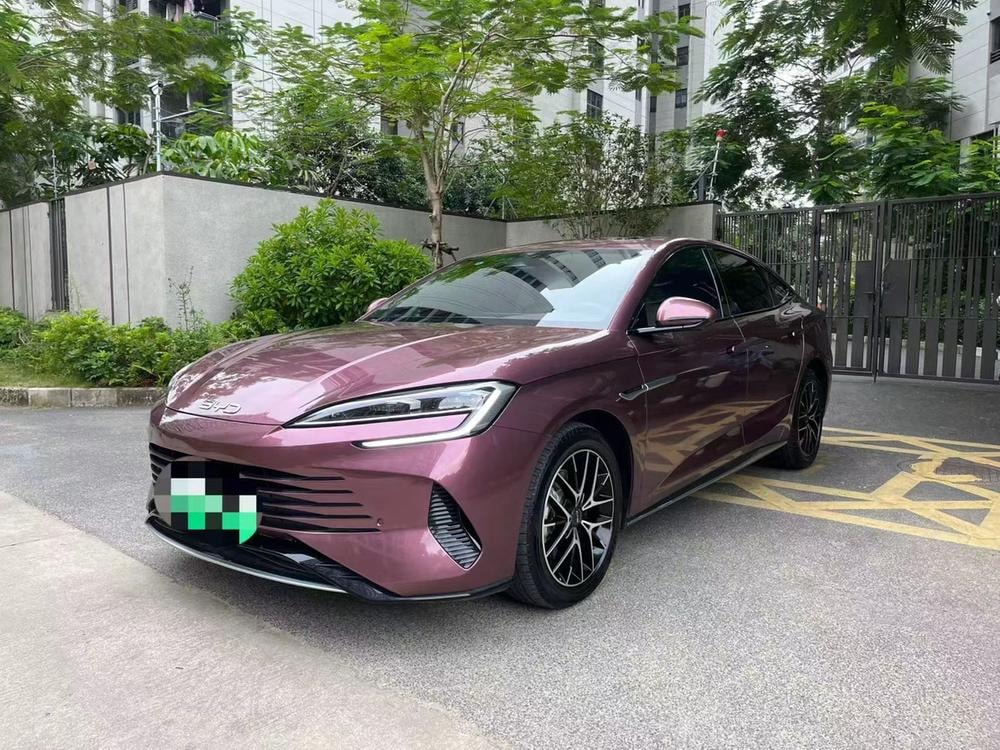 BYD Seal DM 2024 — фото автомобиля 1