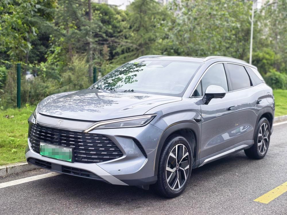 BYD Song L DM 2025 — фото автомобиля