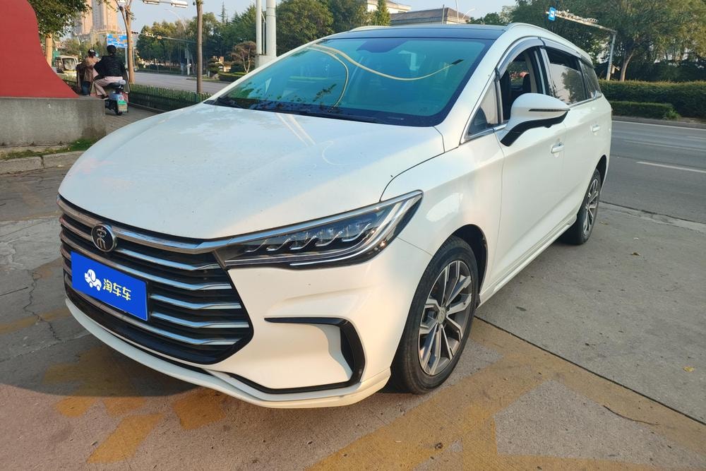 BYD Song MAX 2021 — фото автомобиля