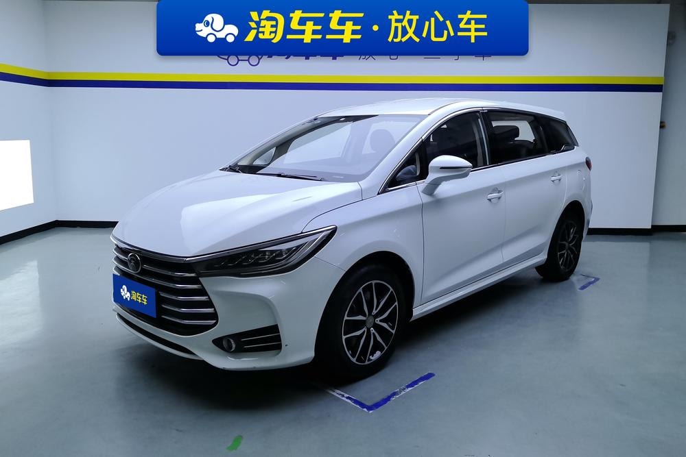 BYD Song MAX 2018 — фото автомобиля 1