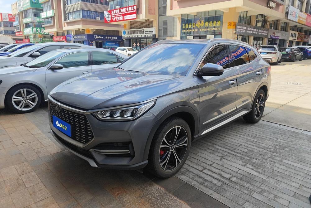BYD Song PLUS 2020 — фото автомобиля 1