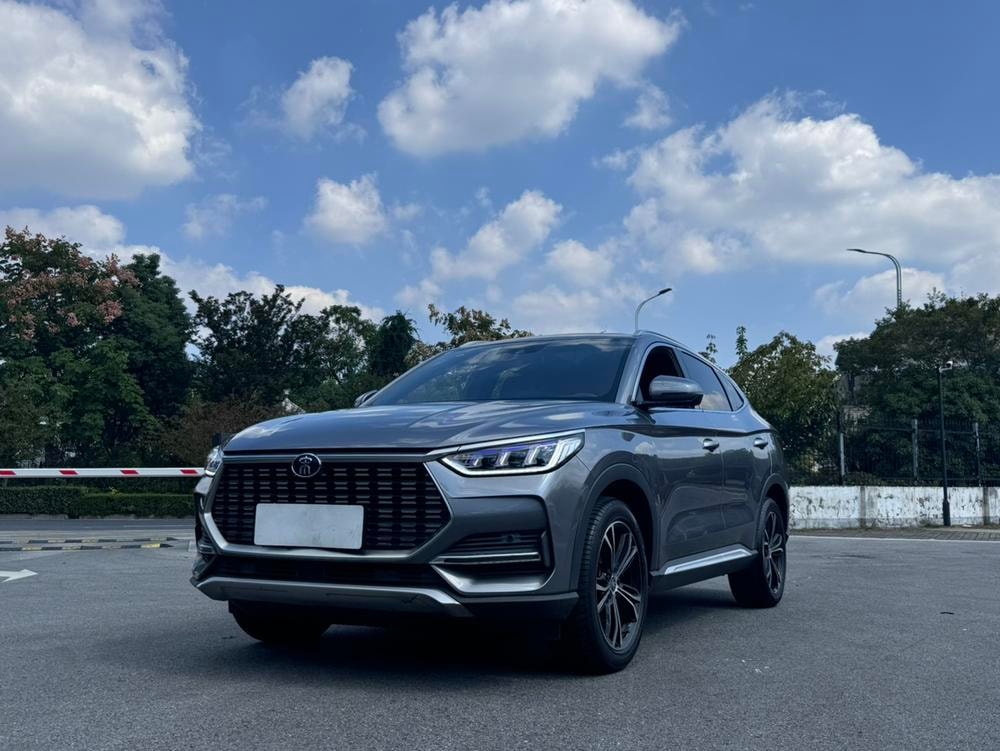 BYD Song PLUS 2020 — фото автомобиля
