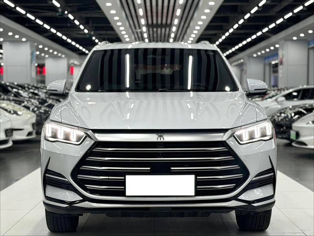 BYD Song PLUS DM 2021 — фото автомобиля 1