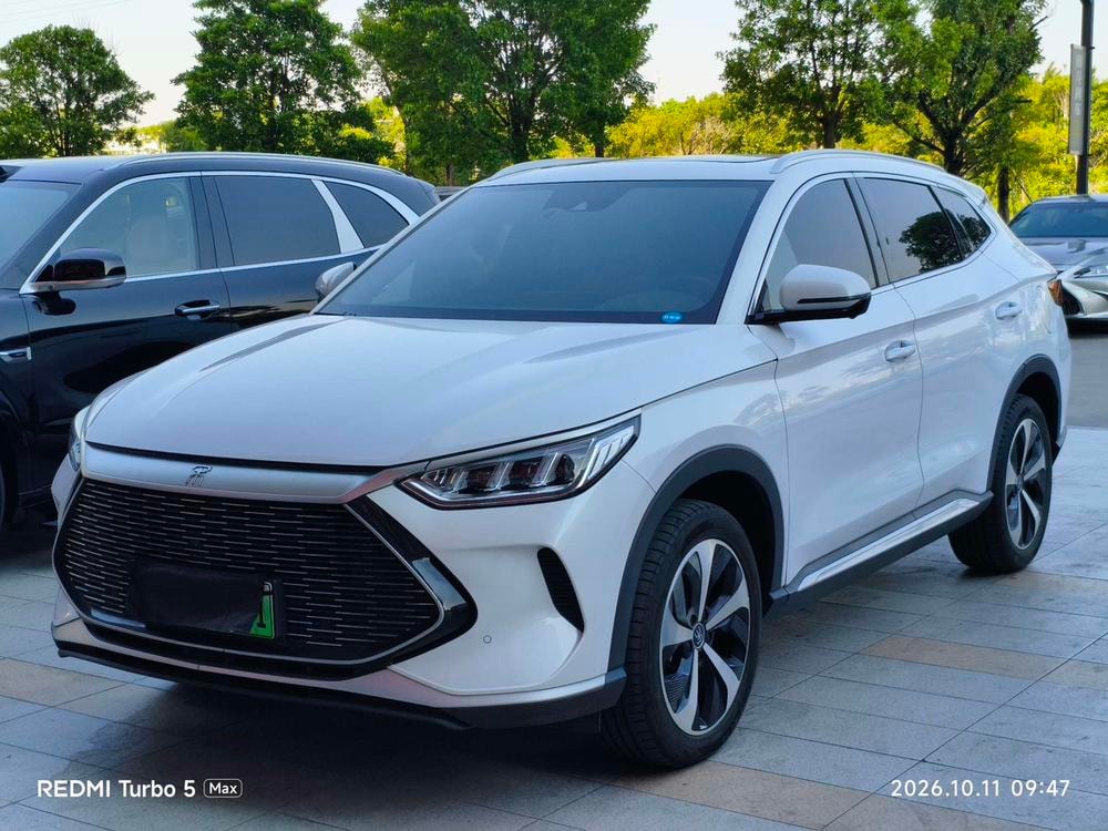 BYD Song PLUS DM 2021 — фото автомобиля 1