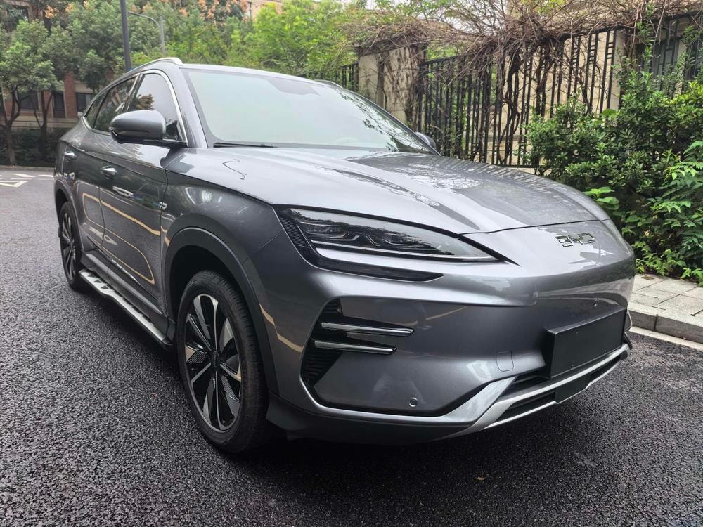 BYD Song PLUS EV 2025 — фото автомобиля 1