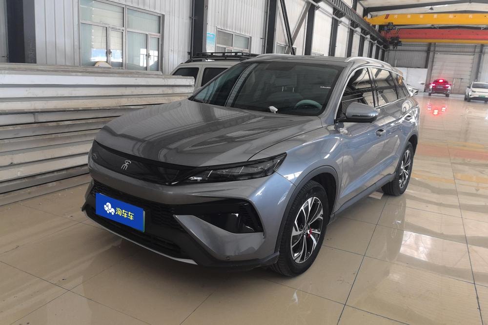 BYD Song Pro DM 2025 — фото автомобиля