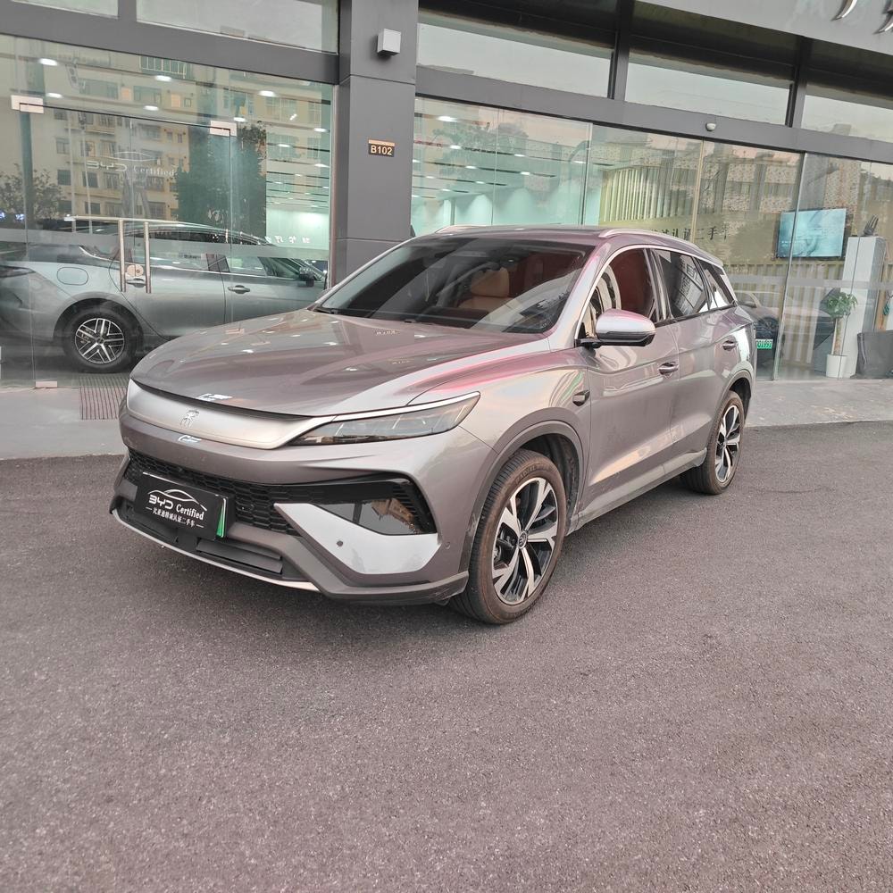 BYD Song Pro DM 2026 — фото автомобиля