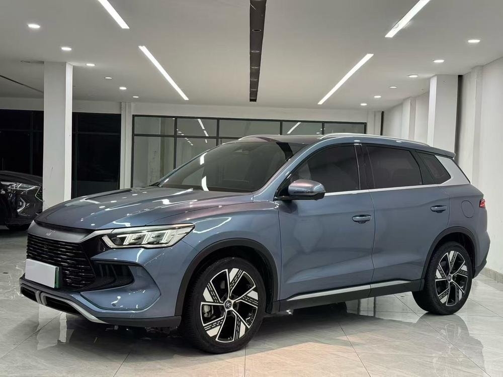 BYD Song Pro DM 2024 — фото автомобиля 1