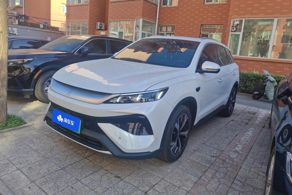 BYD Song Pro DM 2025 — фото автомобиля