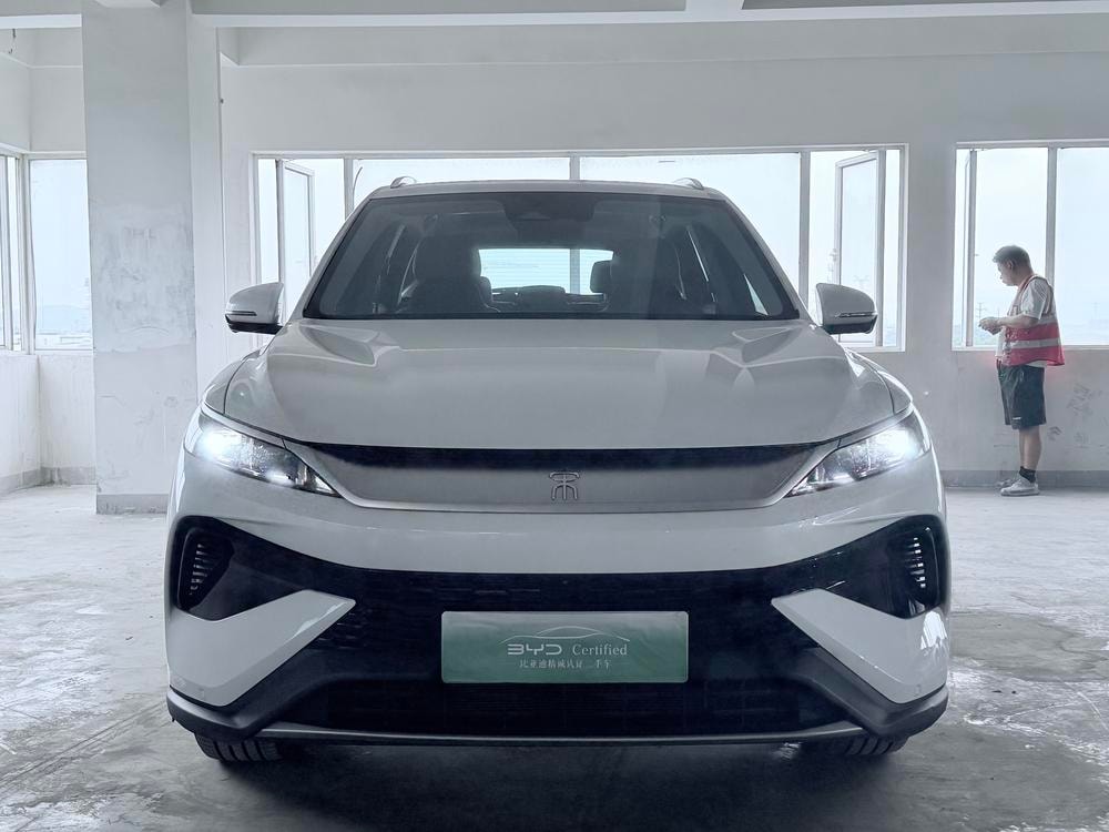 BYD Song Pro DM 2025 — фото автомобиля 1
