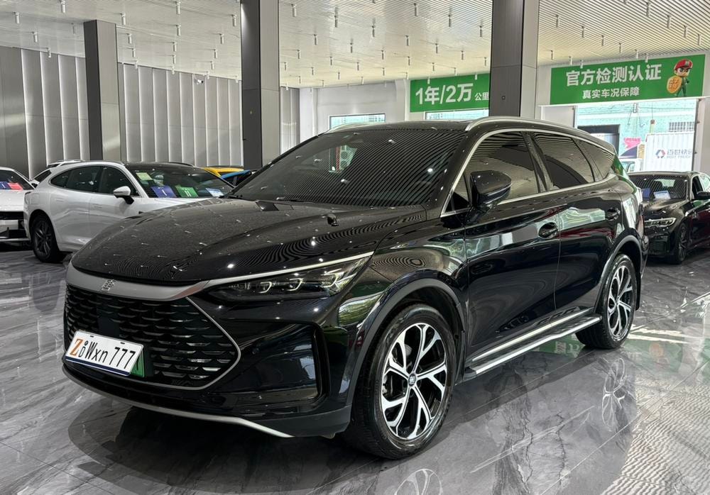 BYD Tang DM 2025 — фото автомобиля 1