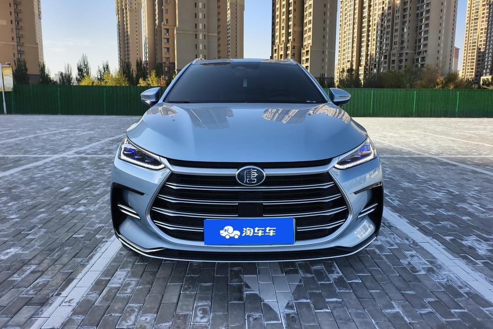 BYD Tang DM 2023 — фото автомобиля