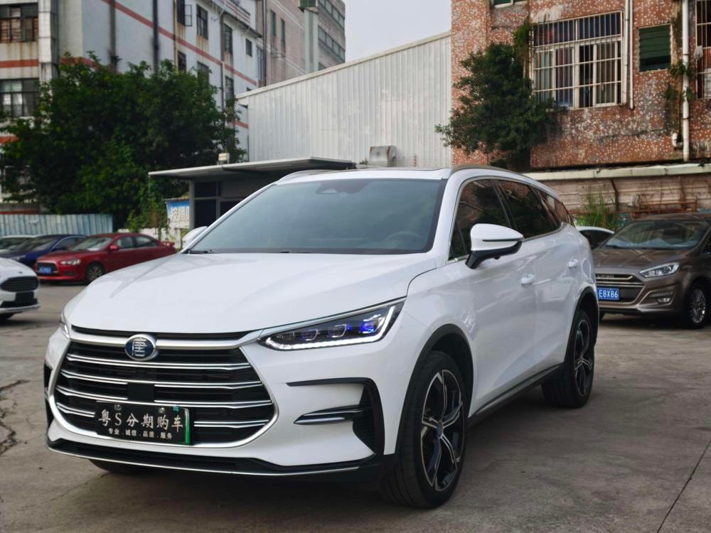 BYD Tang DM 2021 — фото автомобиля 1