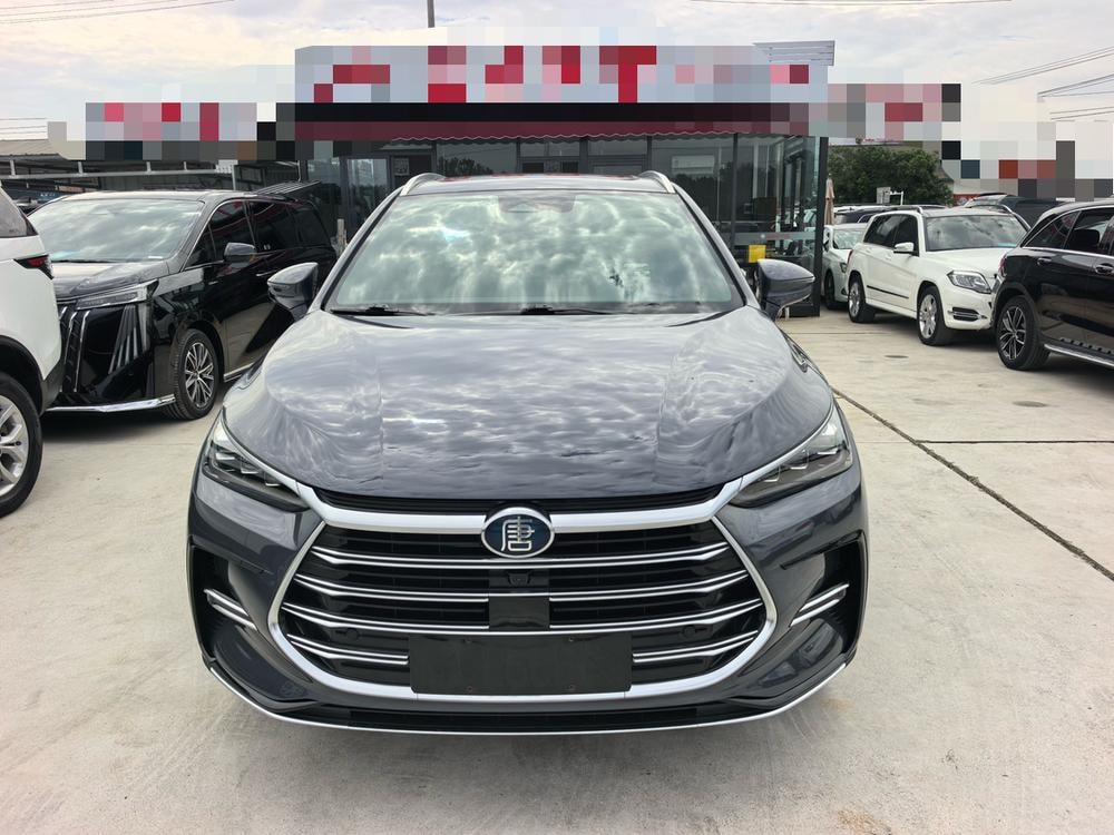 BYD Tang DM 2021 — фото автомобиля 1