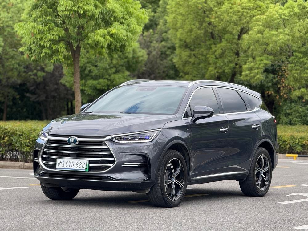 BYD Tang DM 2021 — фото автомобиля 1